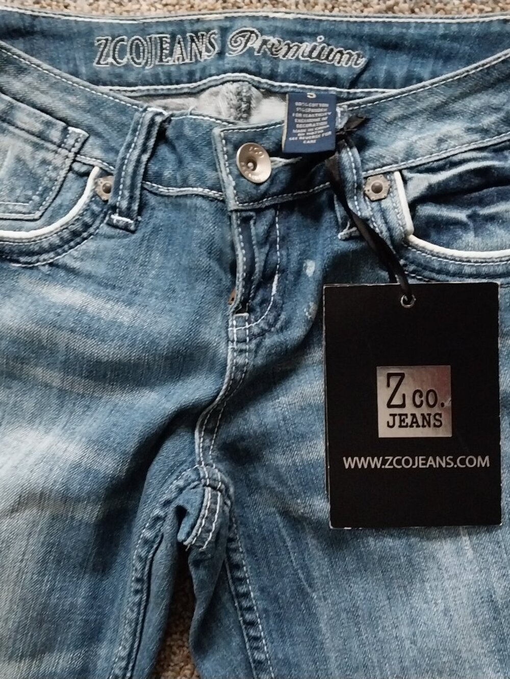 ZCO Jeans Women 5 Blue Bootcut Whiskered Embellished Jeans NWT